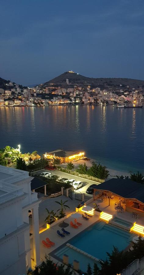 Limani Luxury Apartments Beachfront Sarande Bagian luar foto