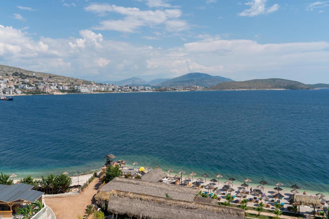Limani Luxury Apartments Beachfront Sarande Bagian luar foto